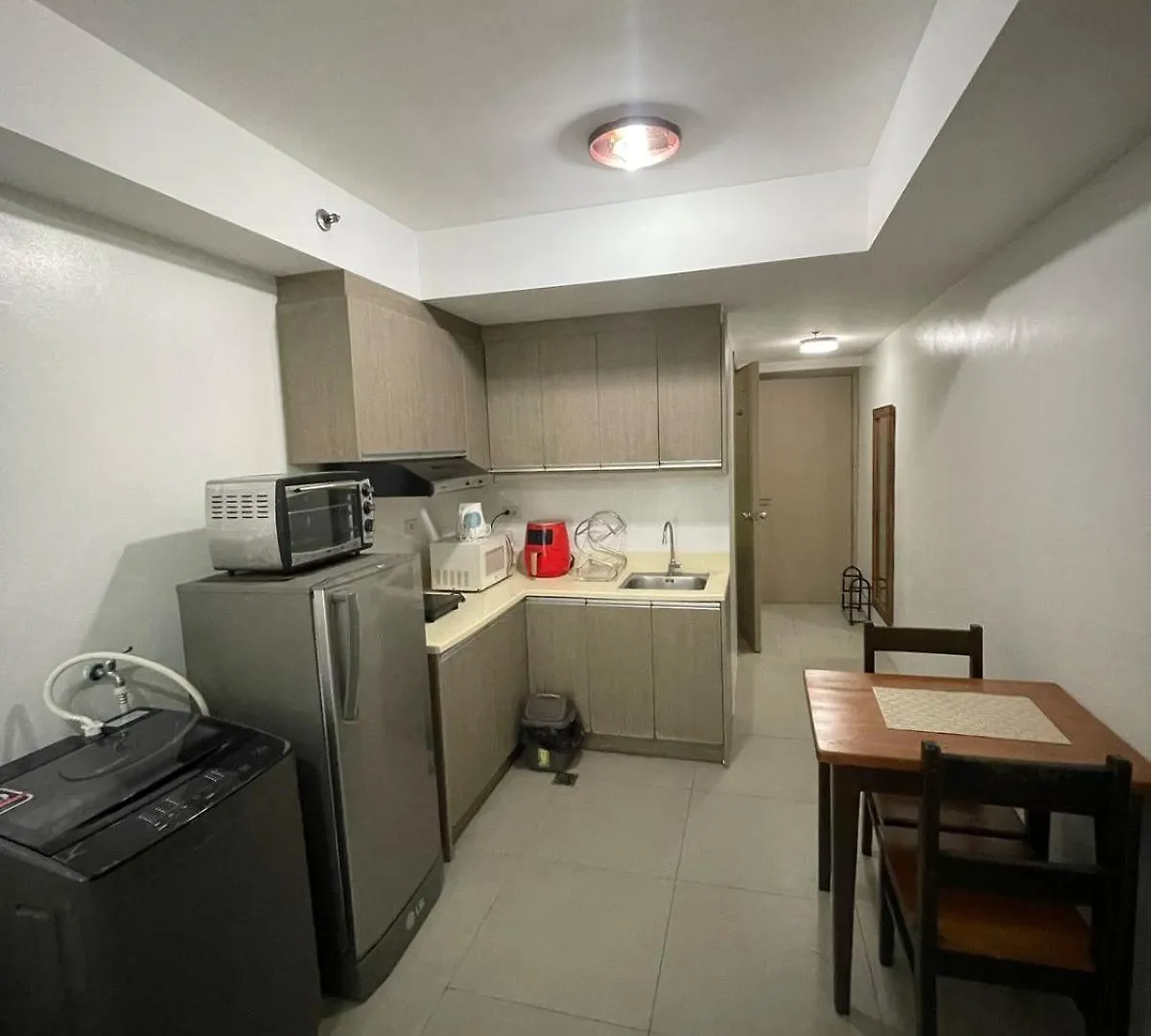 The Serenity Tower 2610 Manila Apartment